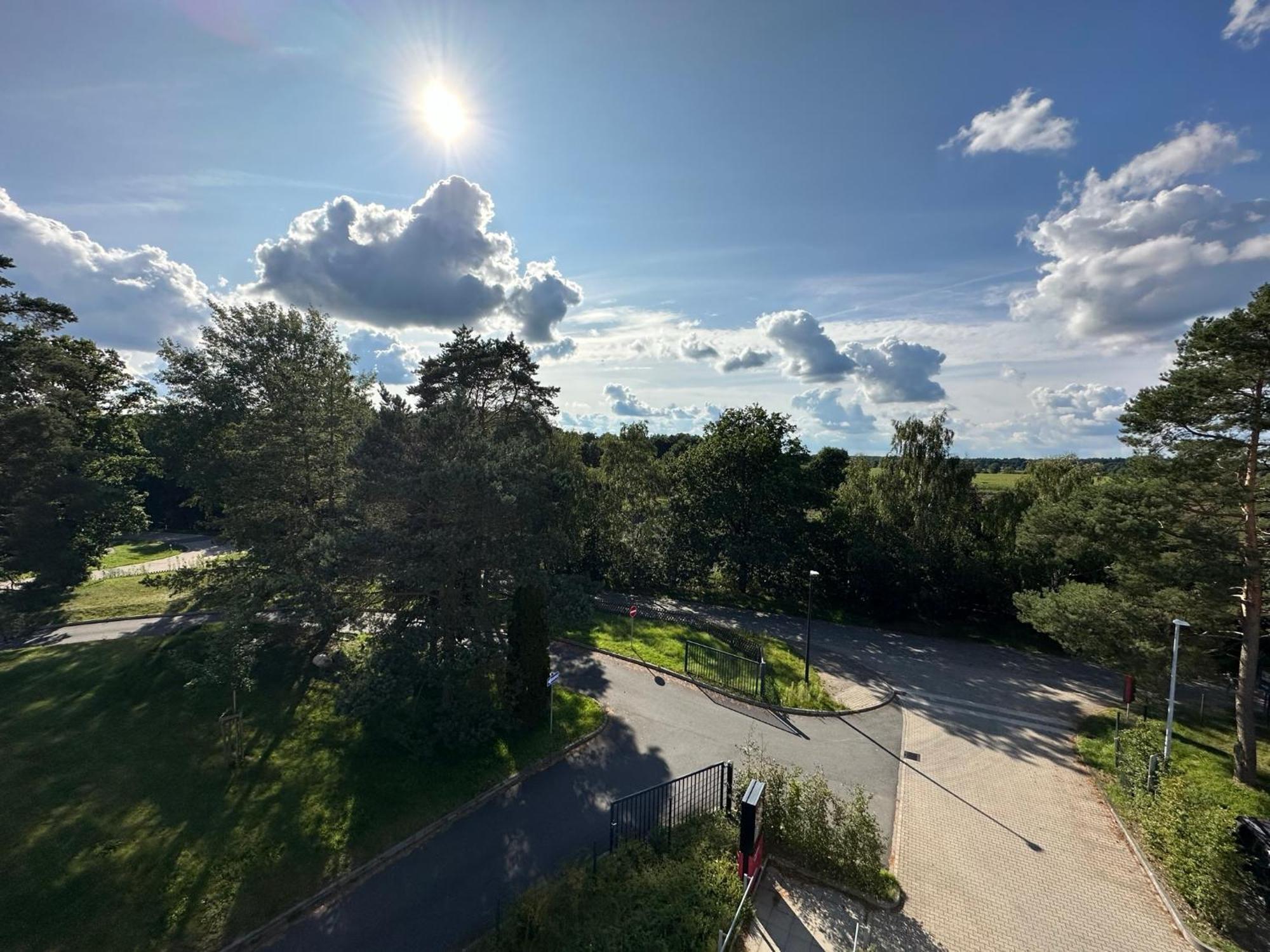 Serways Hotel Lueneburger Heide West Биспинген Экстерьер фото